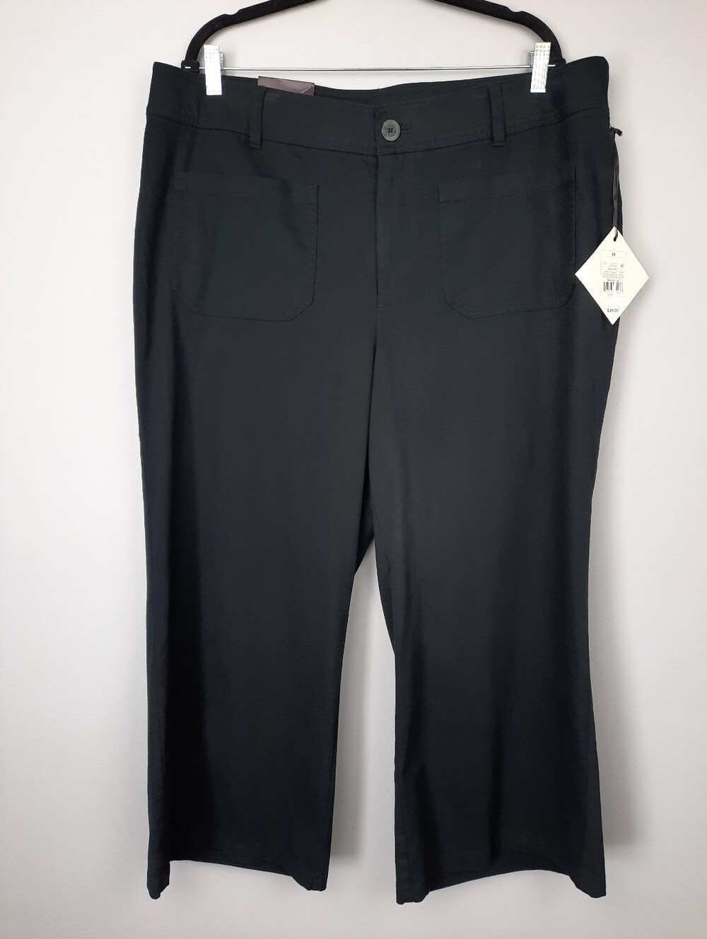 Ava & Viv Solid Black High Rise Wide Leg Crop Pants size 18